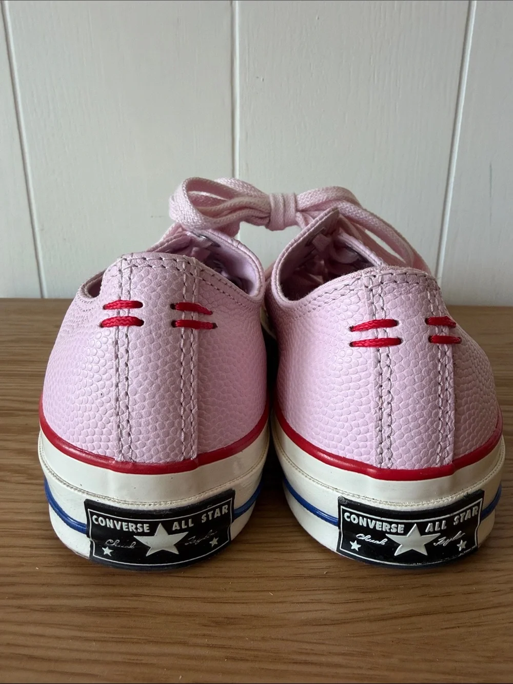 Converse Chuck 70 Low 'Pink Foam' size 9 women’s leather‎ bubble gum low
